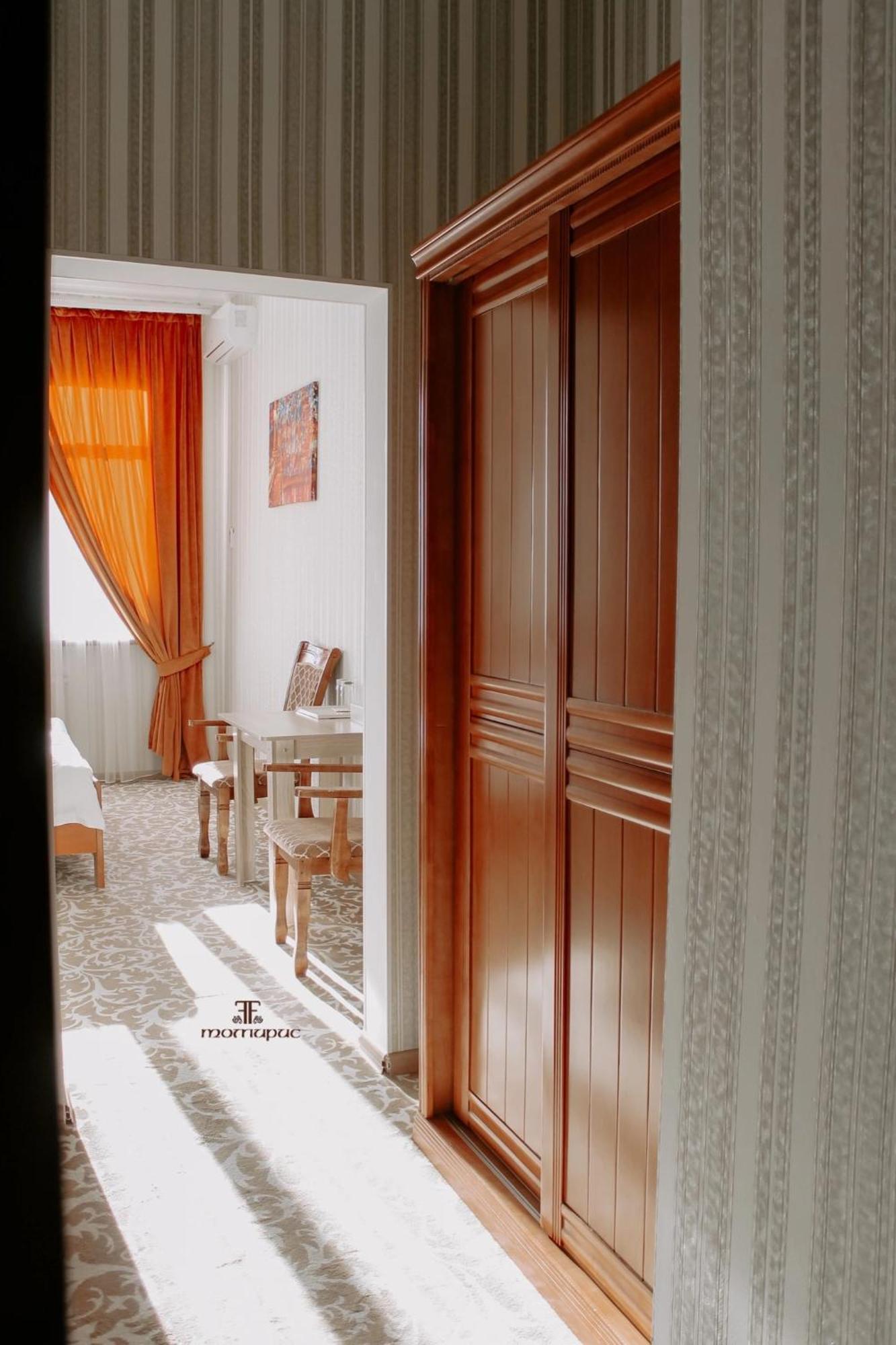 Boutique Tomiris Астана