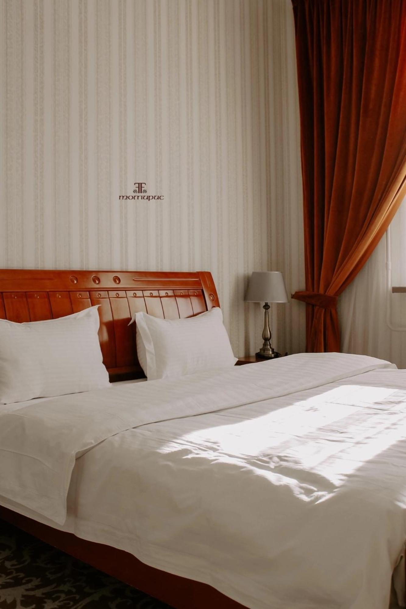 Boutique Tomiris Отель