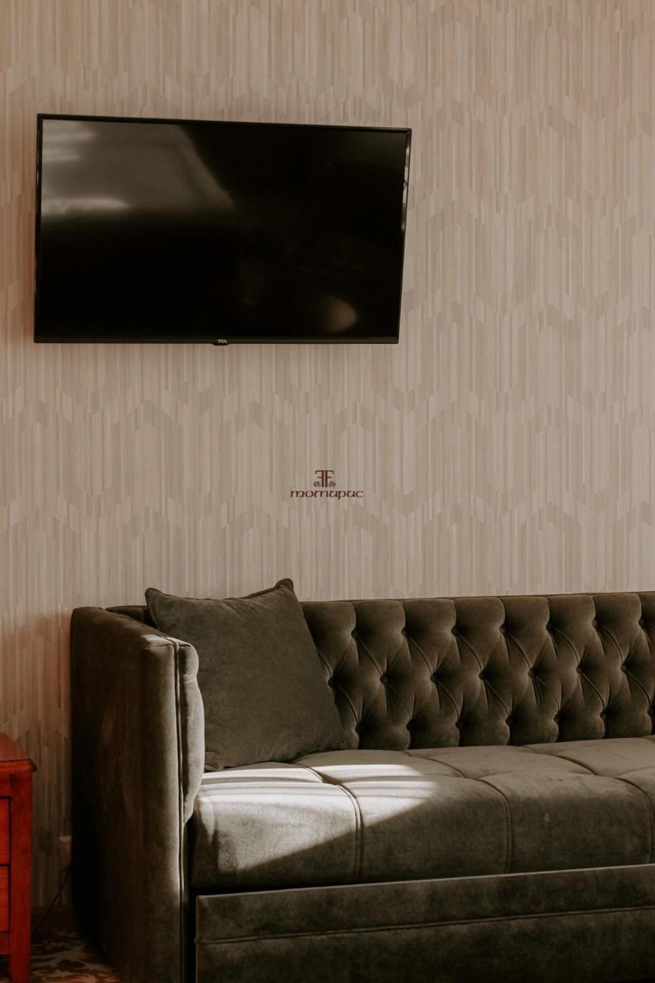 Отель Boutique Tomiris 4*